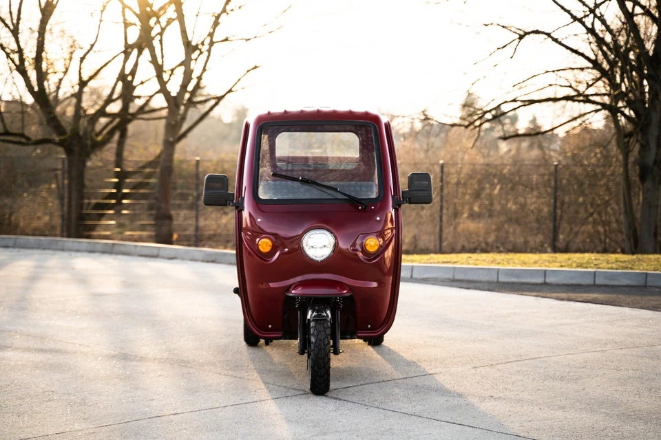 VT5+ PRO Elektro-Lastendreirad 3500W | 72V 45Ah | 45 km/h | 48 km Reichweite - Bild 3 von 4