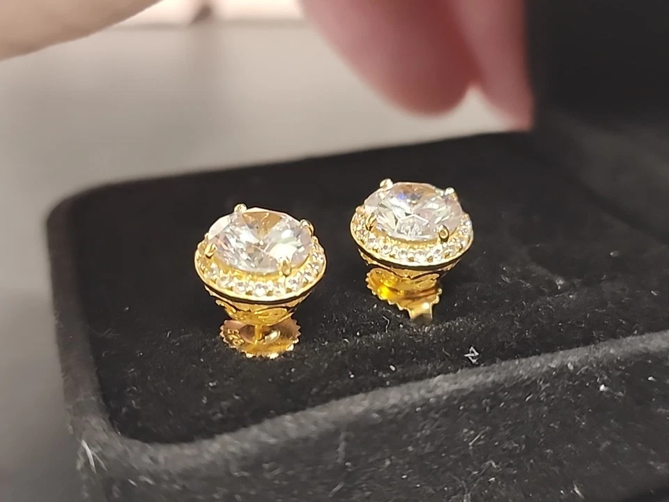 Aretes Vanna K blanco circonita cúbica de oro amarillo de 18 k sobre plata de ley 6,53 ctw JTV Foto 4 de 4
