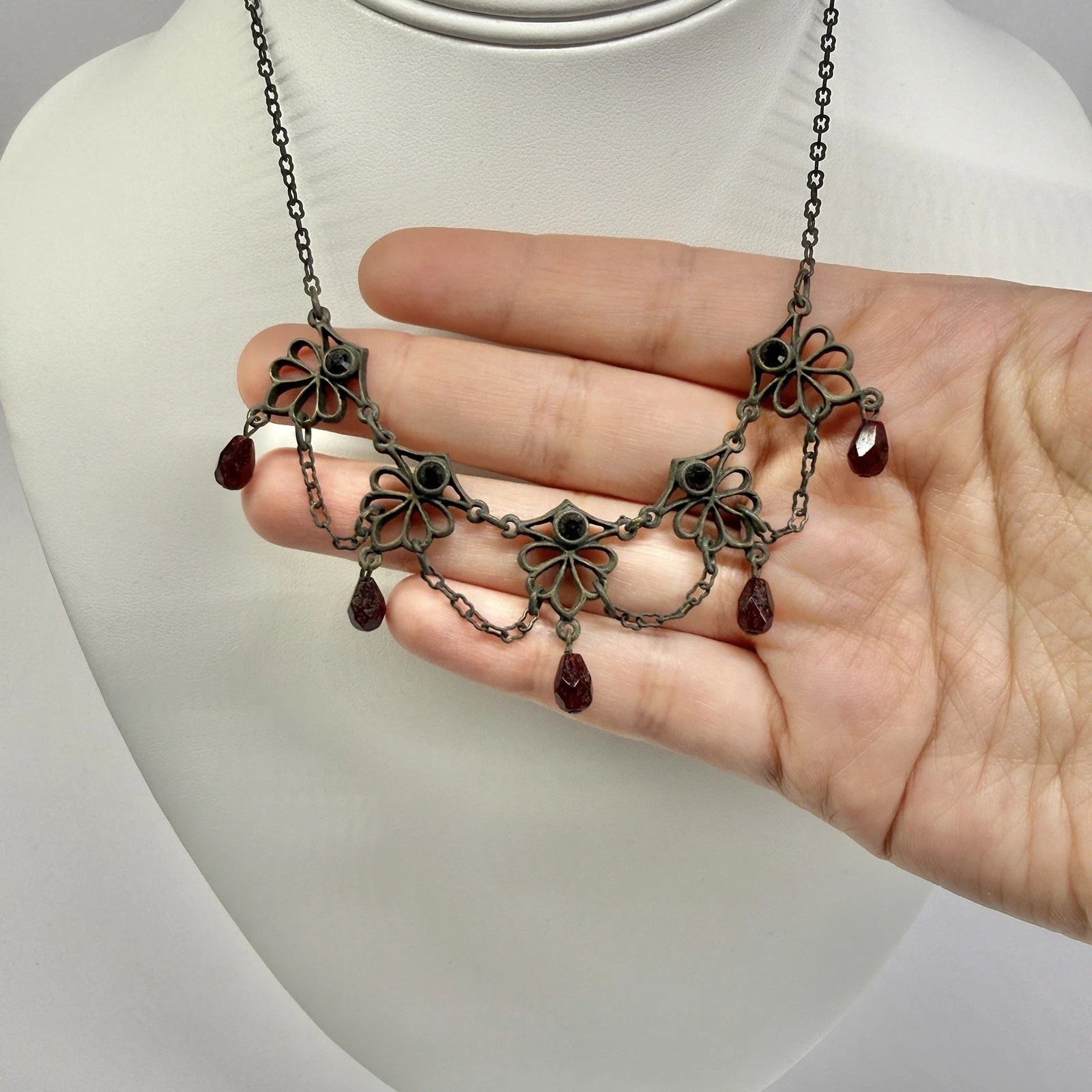 ROBERT ROSE Festoon Floral Crystal Drops Vintage Necklace Jewelry N728