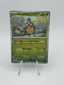Pokemon TCG - Karrablast (Master Ball Reverse Holo) 009 Black Bolt