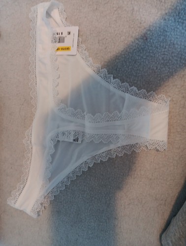 Calvin Klein Thong Underwear With Lace NWT Size M
