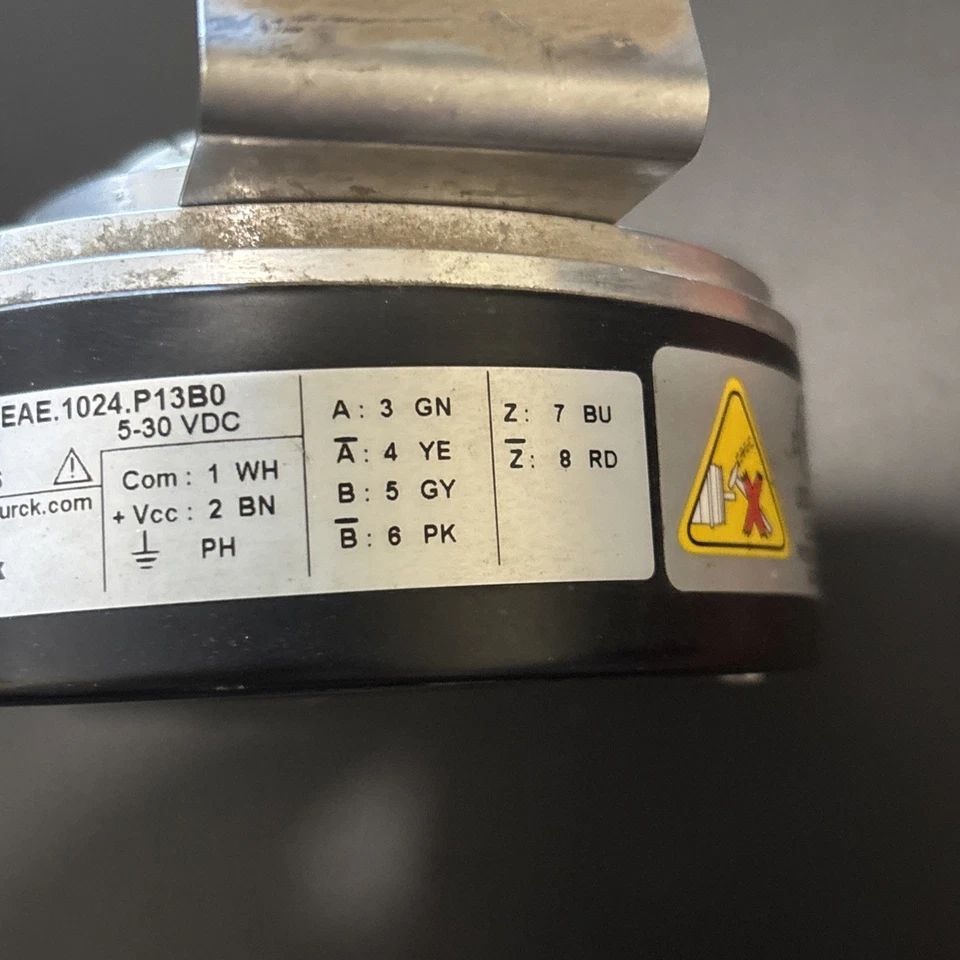 Codificador de eje hueco Kubler Turck T8.A02H.64AE.2048.P13B0 5-30 VDC Foto 3 de 4