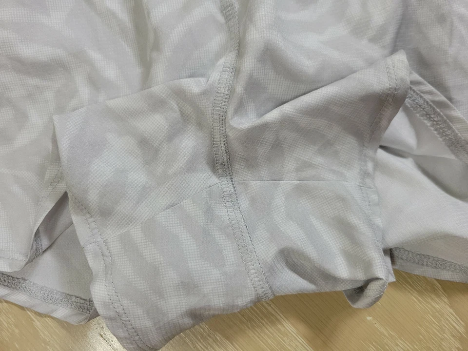 Juicy Couture Women's Small Running Shorts Stretch Animal Print Zebra Stripes Foto 4 de 4