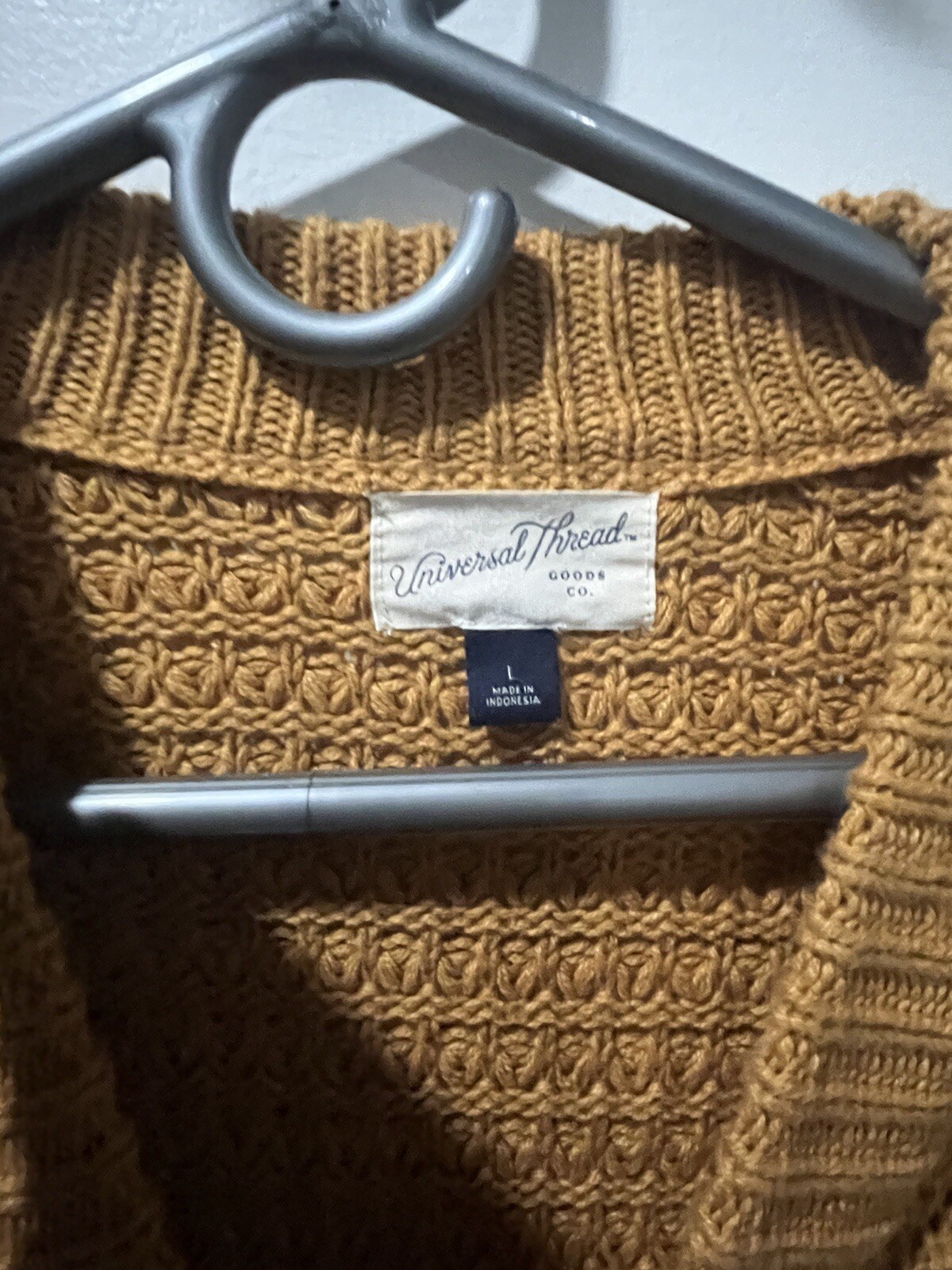 Universal Thread Women's Pullover Chunky Knit Swe… - image 3