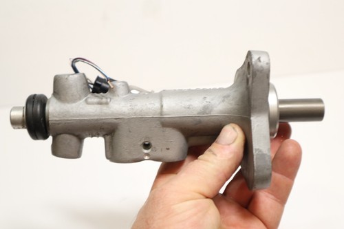Mercedes Brake Master Cylinder CLK320/CLK350/SLK280/SLK300 - Picture 7 of 7