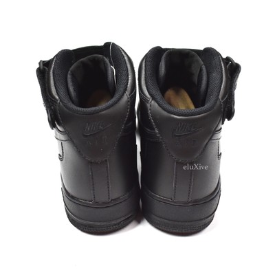 cdg air force dinosaur