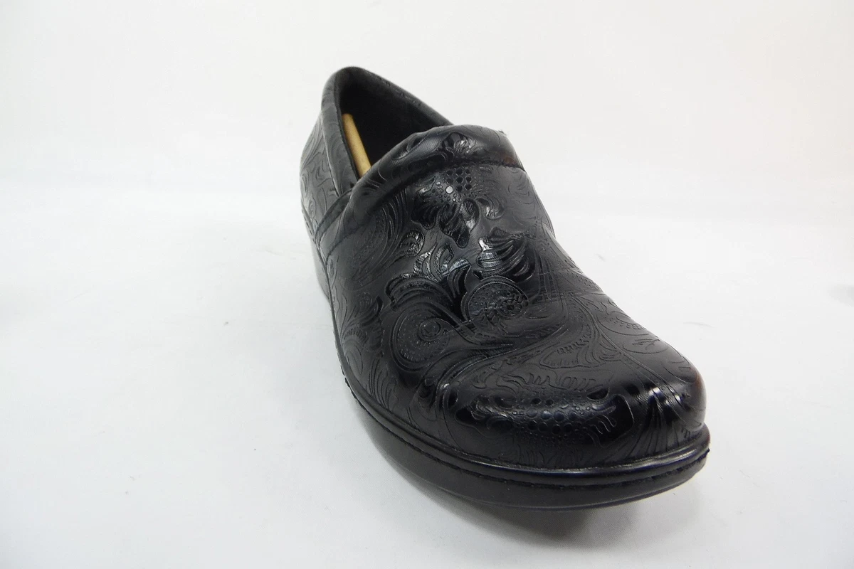 Yuu Bethanee Slip On Shoes Black Tooled Size 7M 80.00 eBay