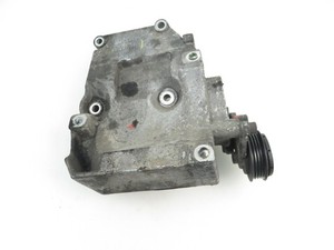 VW PASSAT Variant B5 3B6 Klimakompressorhalterung 038260885C Diesel 21930319