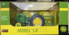 JOHN DEERE 1942 MODEL 