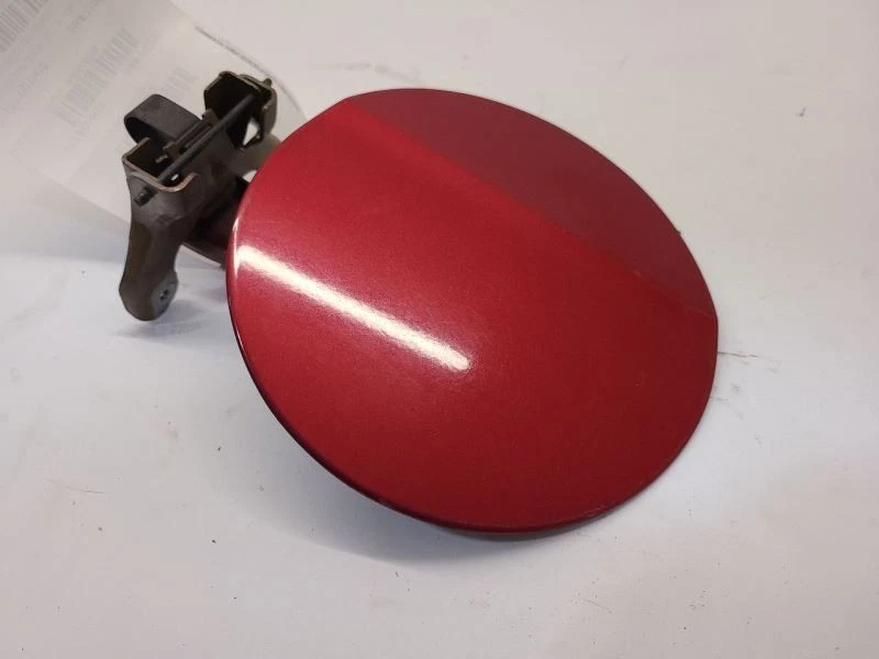 Porta de enchimento de combustível Ford Mustang 2010-2014 vermelha - Imagem 3 de 4