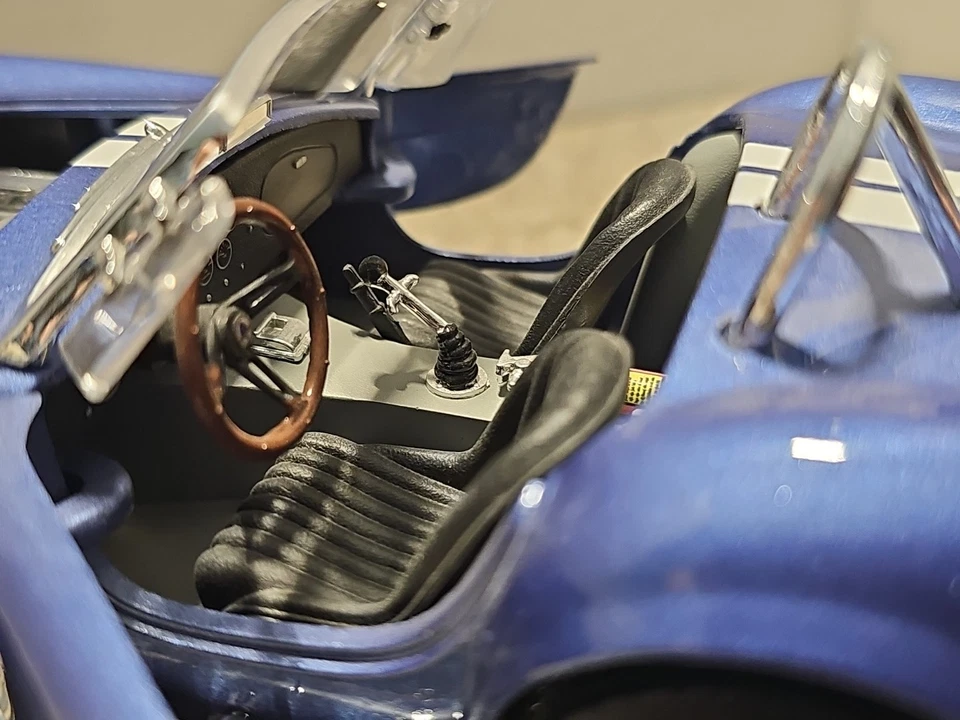 De colección 2001 Road Signature Deluxe Ed. Shelby Cobra 427 1964 S/C coche fundido a presión 1:18 Foto 4 de 4