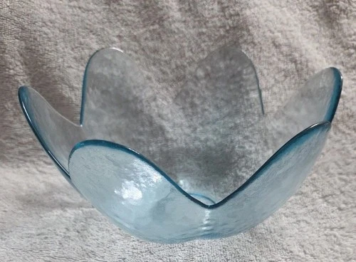 Blenko Art Glass Lotus Petal Bowl Scalloped Textured Blue 6 Petals 8”x4”