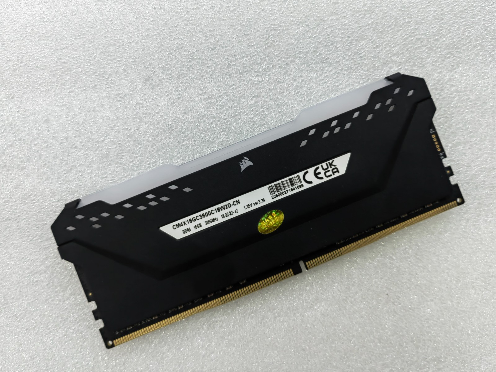 Corsair VENGEANCE Pro 16GB DDR4 3600 Desktop DIMM RAM RGB PC4-28800 288pin