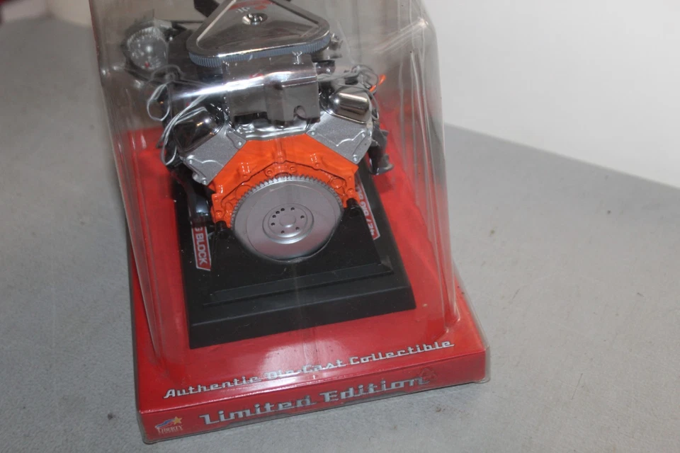 Chevy 427 Big Block L89 Turbo Jet Engine 1:6 Scale Diecast Car Liberty Classics - Image 4 of 4