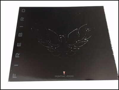 2000 Pontiac Firebird and TransAm 34-page Original Car Sales Brochure Catalog