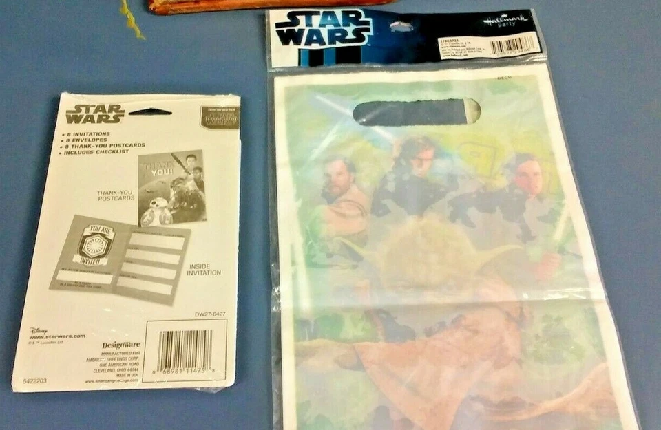 Star Wars Storm Troopers 8 invitaciones y 8 postales de agradecimiento y 8 bolsas de favoritos Foto 2 de 4