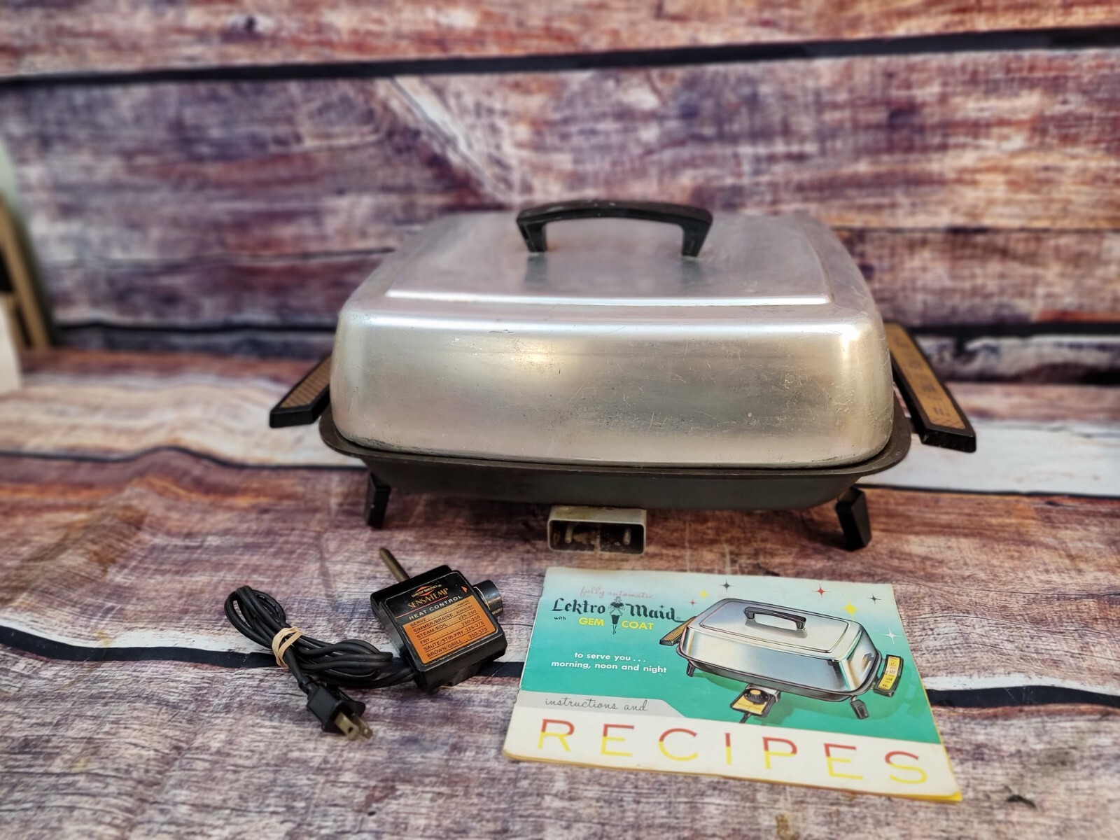Vintage Lektro Maid 3661 West Bend Electric Skillet Tray W/Recipe Book
