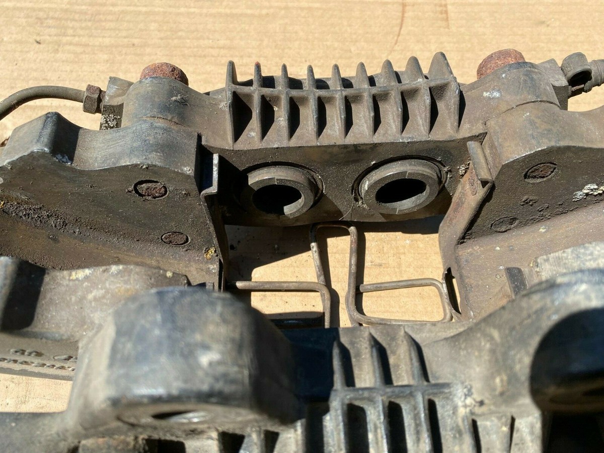 Porsche 911 930 TURBO Bremssattel caliper 9303525411R 1986 right 