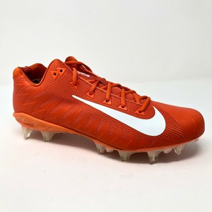 nb football cleats