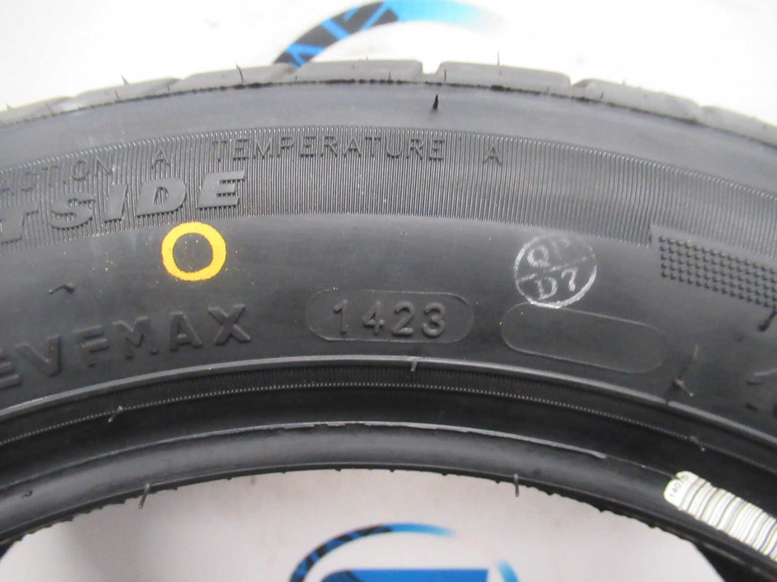 X4 165/60R15 165 60 15 81H NEREUS NS601 NEW TYRES *AMAZING 'B' WET GRIP