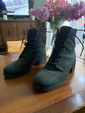 Possibly Vintage Suede And Leather Women s Lace Up Boots
