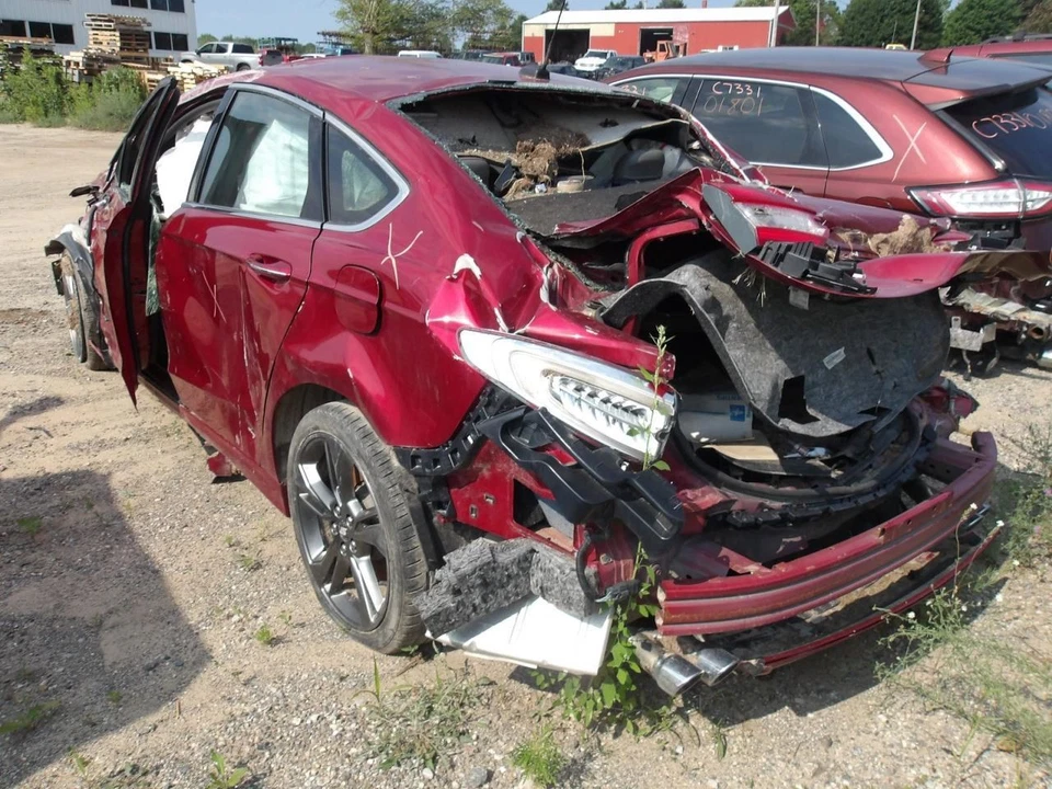 Transmission 6 Speed 2.7L AWD Fits 17-20 LINCOLN CONTINENTAL 2130622 Foto 3 de 4