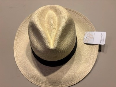 Authentic Panama's Hat - El Guayacano - new with tags and carry-on box