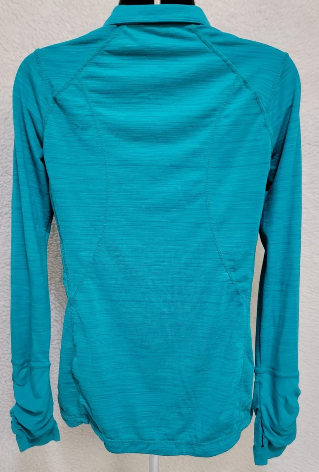 Camisa blusa Kirkland Signature para mujer talla S pequeña verde azulado Foto 4 de 4