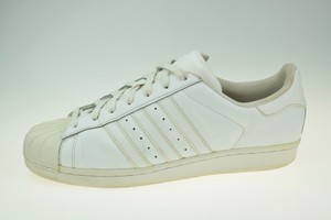 superstar foundation b27136