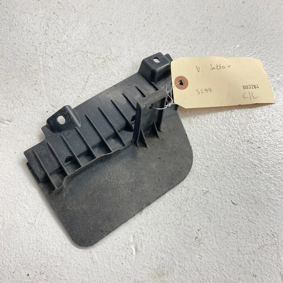 ОРИГИНАЛЬНЫЙ ЗАДНИЙ ЛЕВЫЙ БРЫЗГОВИК СО СТОРОНЫ ВОДИТЕЛЯ ДЛЯ VOLKSWAGEN JETTA GLI 2019–2021 ГОДОВ ВЫПУСКА - Изображение 3 из 4