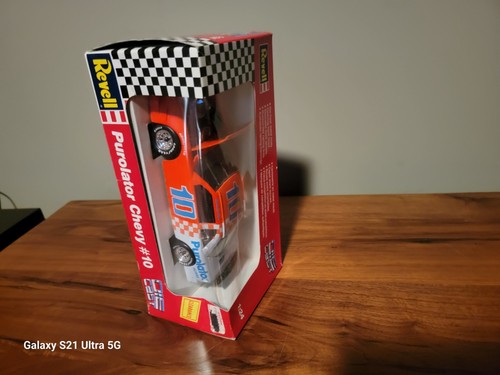 Derrike Cope #10 Purolator Chevy Lumina 1/24 Daytona 500 Win NASCAR - Picture 3 of 7
