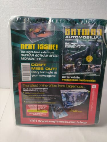 Batman Automobilia No 70 Batman Returns Movie (CosBman1599) - Picture 8 of 9