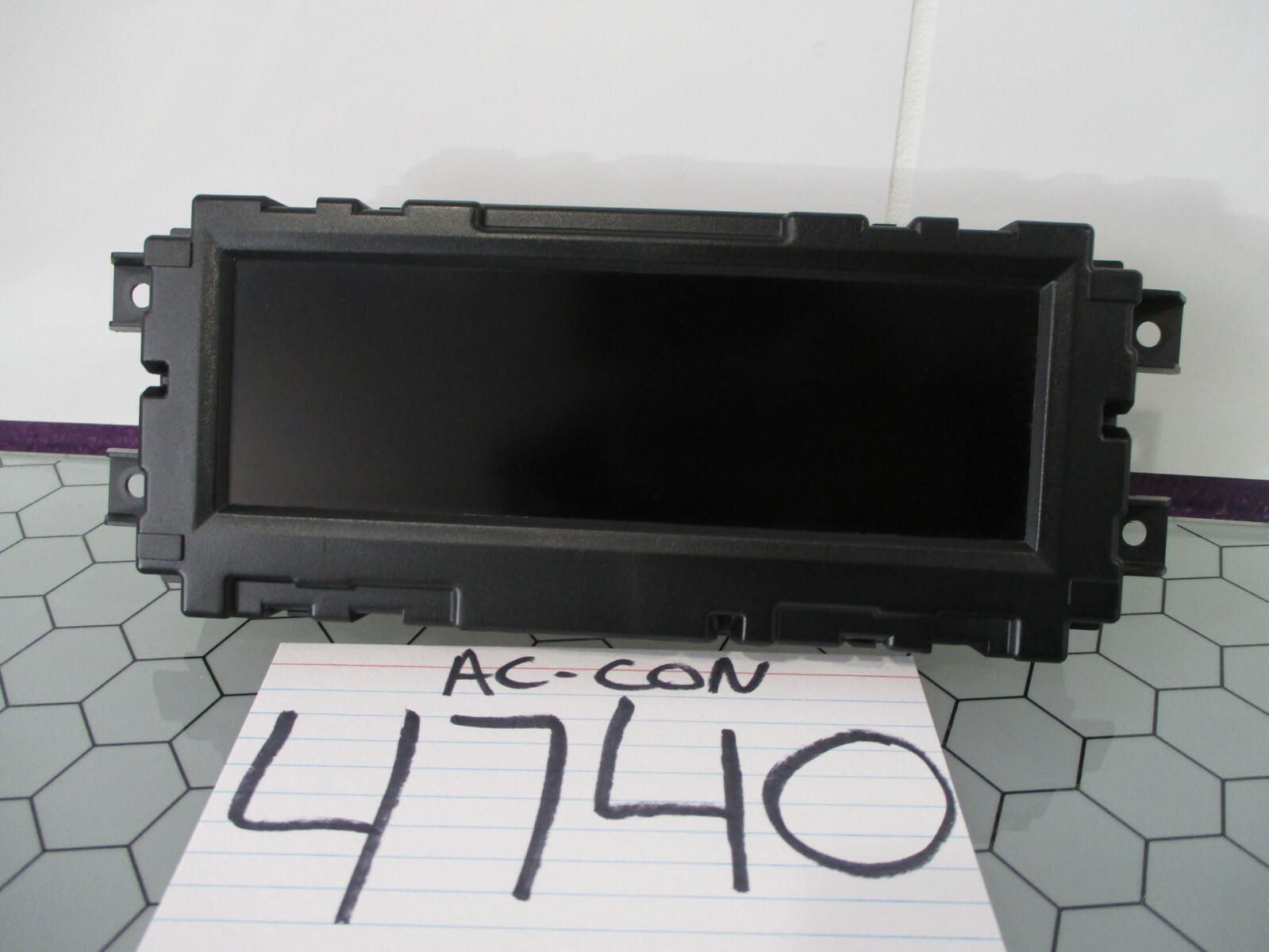 10 11 12 13 Cadillac SRX Information Display Screen Used Stock #4740-AC 