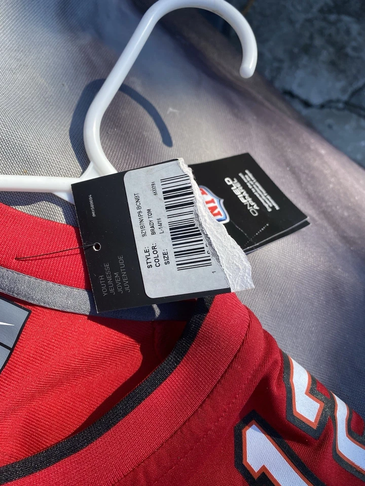 Brady #12 Tampa Bay Buccaneers Nike On Field NFL Jersey Youth Large (14-16) New - Image 4 of 4