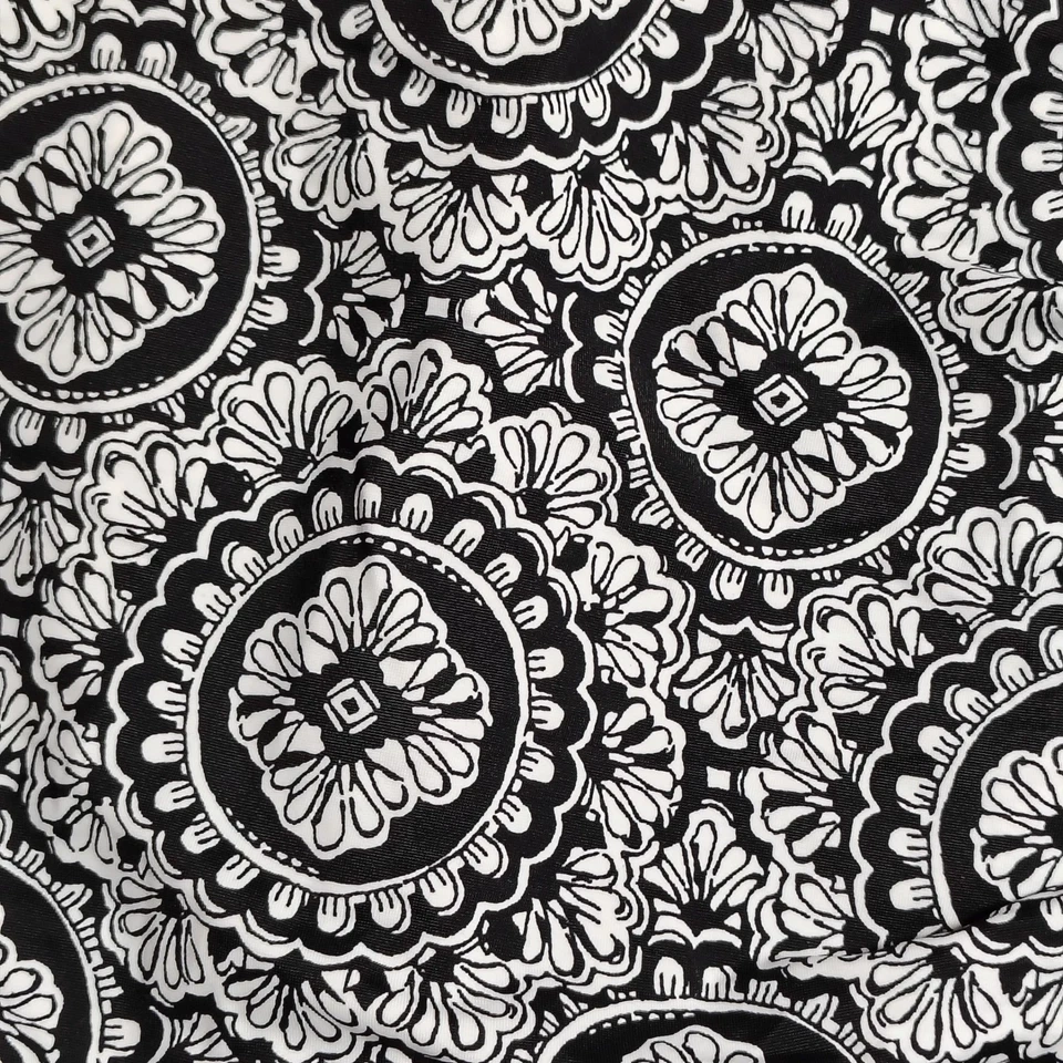 Traje de baño de una pieza estampado blanco negro control abdomen fruncido traje de baño Foto 2 de 4