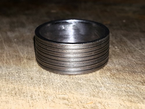 Unisex Ring 10,5mm breit, Titan mit Rillen, antiseptisch antiallergen - Bild 2 von 6