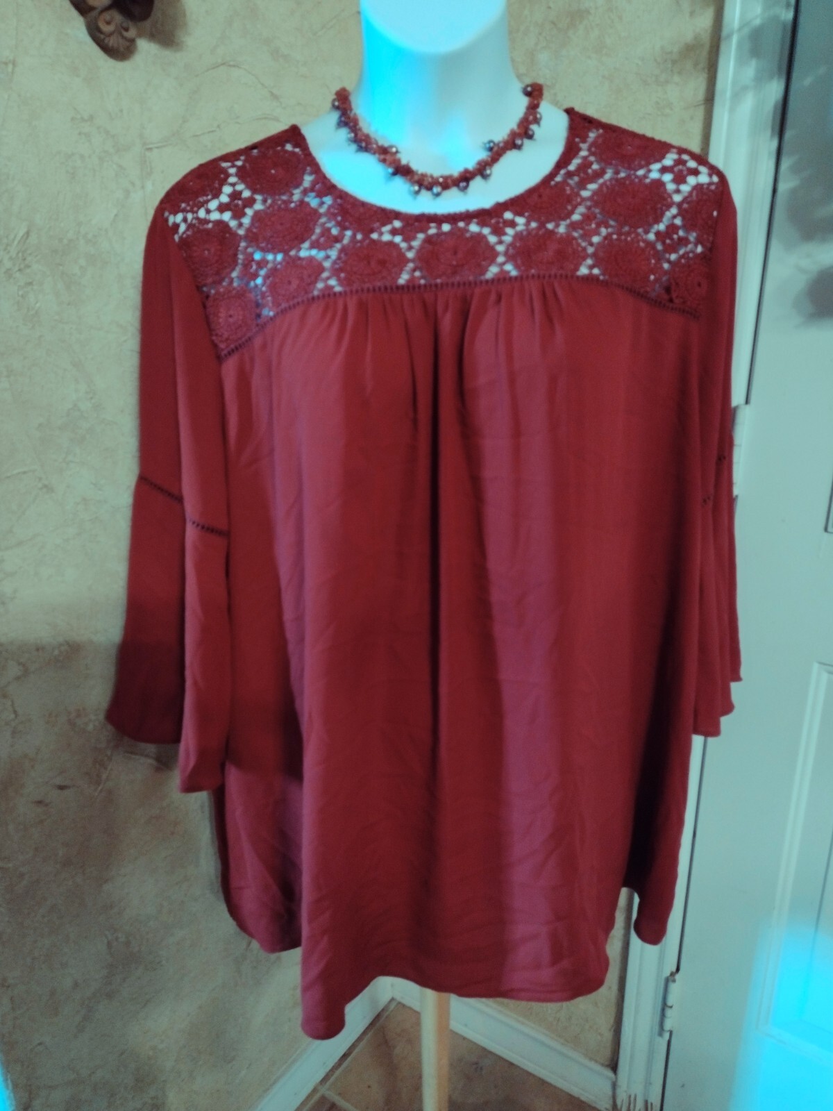 Picture 1 of 6