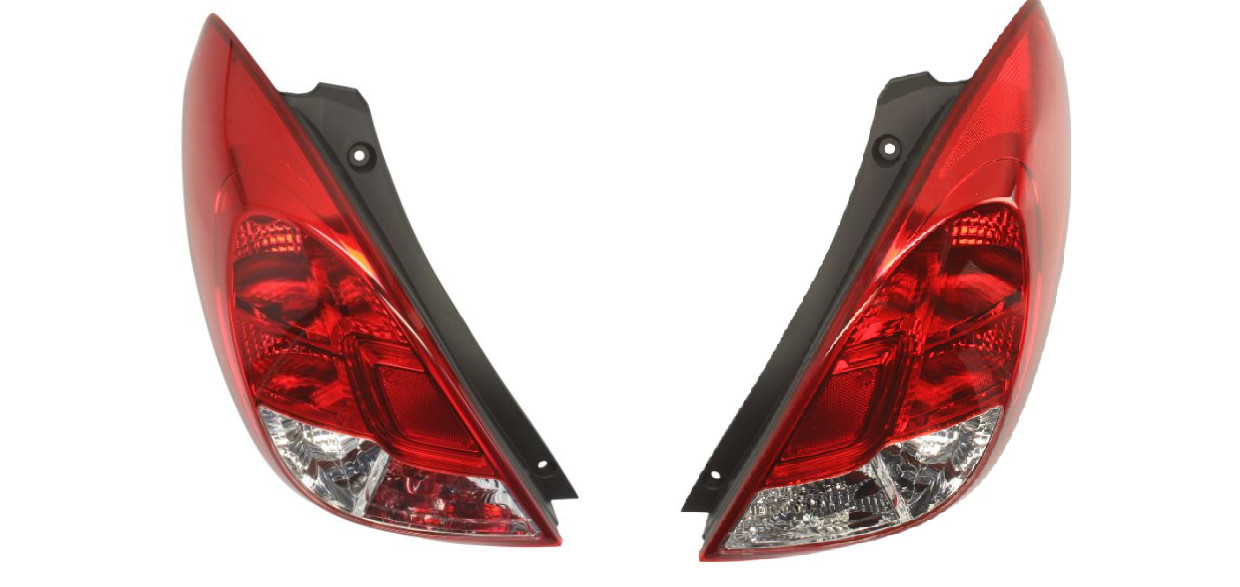 Paire de feux arriere pour remplacer optique casse Hyundai i20 2012