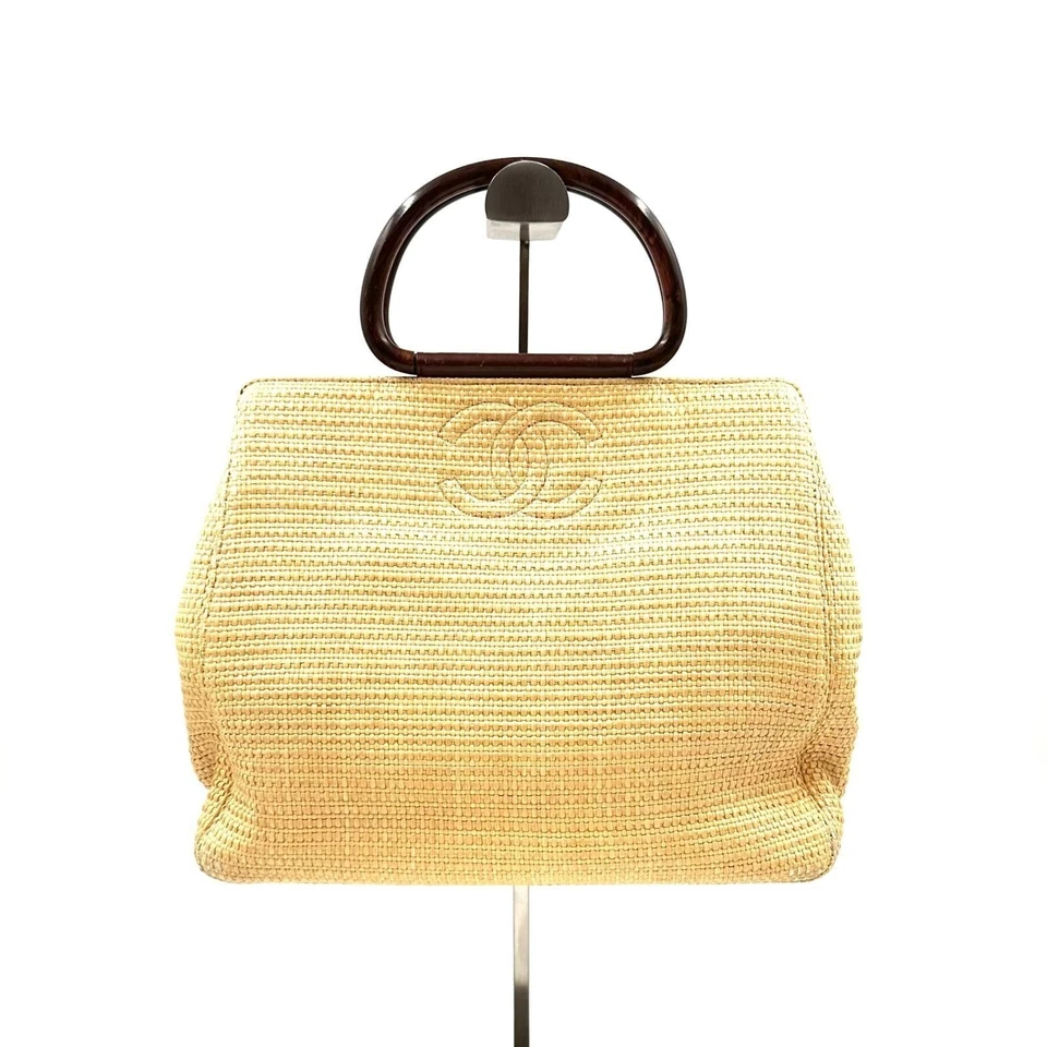 CHANEL Vintage Raffia Tote Woven Straw Shoulder Bag Wooden Ring Beige - Image 3 of 4