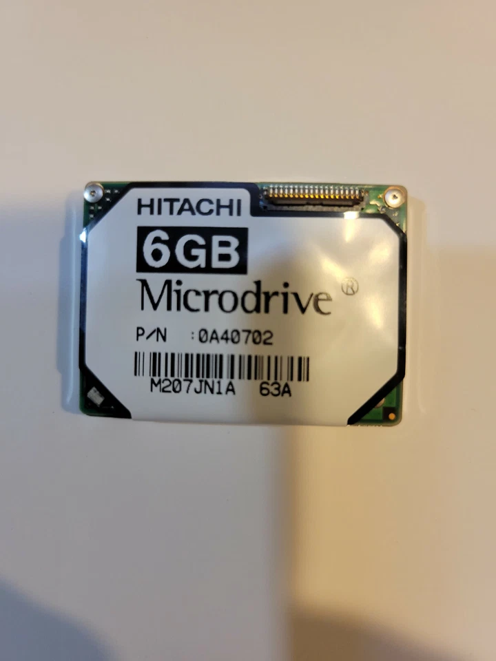 Hitachi HMS361006M5CE00 PN 0A40702 6GB Microdrive - Image 3 of 4