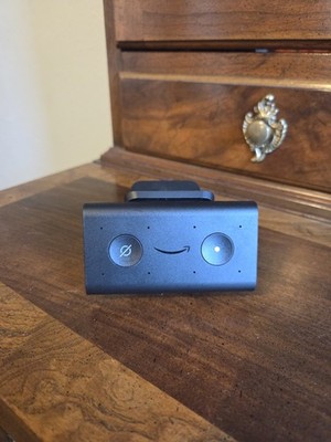 Echo Auto Gen 1 BP39CN Smart Assistant With Clip - Black