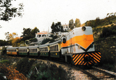 SPAIN       -   FGV  train on the Alicante-Denia line in 1993