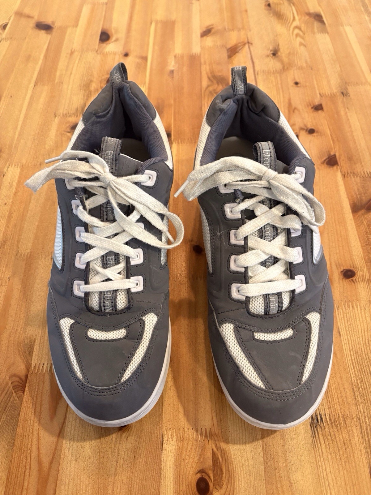 &ndash; Perfect Slide Sole &ndash; Lt Gray/white Design Size 13