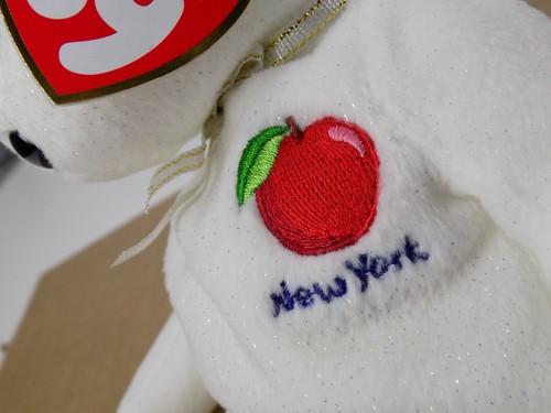 TY Beanie Baby - NEW YORK the Bear (New York State- Show Exclusive) (8.5 inch) - Picture 6 of 8