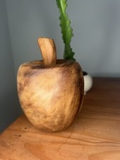 Vintage Handcrafted Solid Wood Apple 6,5  x4  