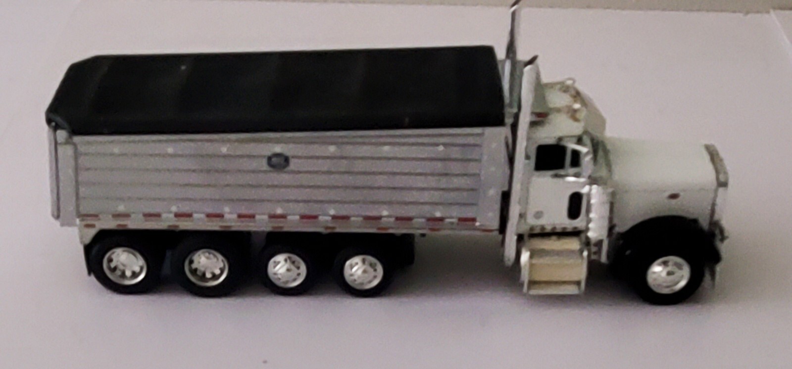 Picture 3 of 6