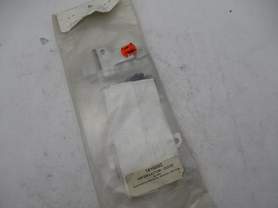 Add On INC Honda Goldwing GL1800 прозрачный воздушный дефлектор 181605C - Изображение 2 из 3