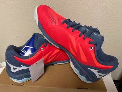 Mizuno Women's Wave Exceed Light AC Tennis Shoes in Coral/Grey
