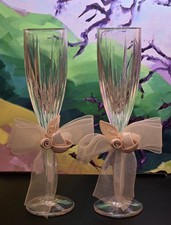 Pre-owned Pair of Beverly Clark Wedding Toasting Crystal Glass Flutes--9" tall.