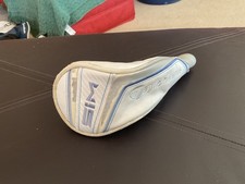 Taylormade SIM Hybrid Headcover White NT